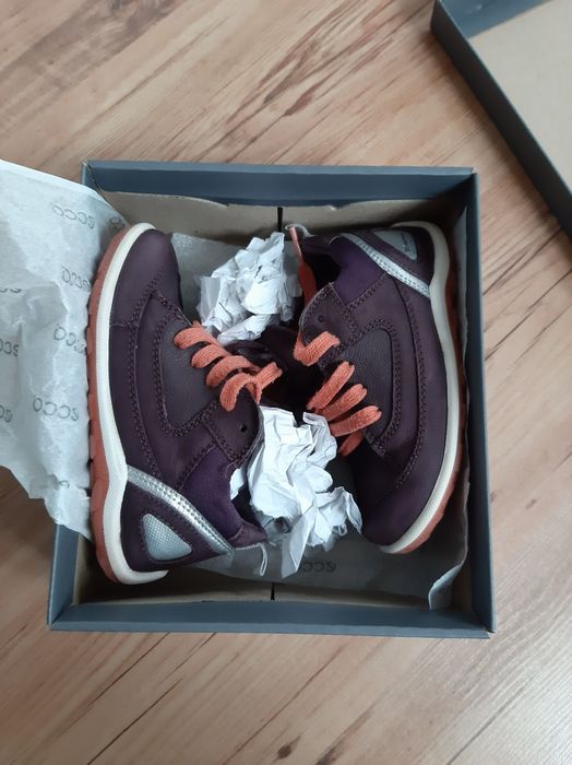 Buty ecco chłopięce 25