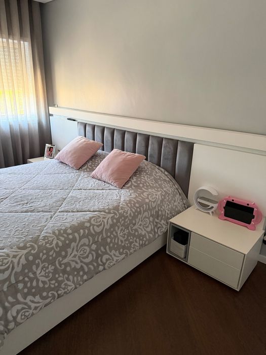 Cama Casal como nova