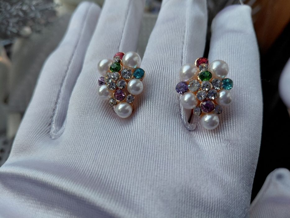 Нарядные клипсы с жемчугом и кристаллами винтажный стиль
