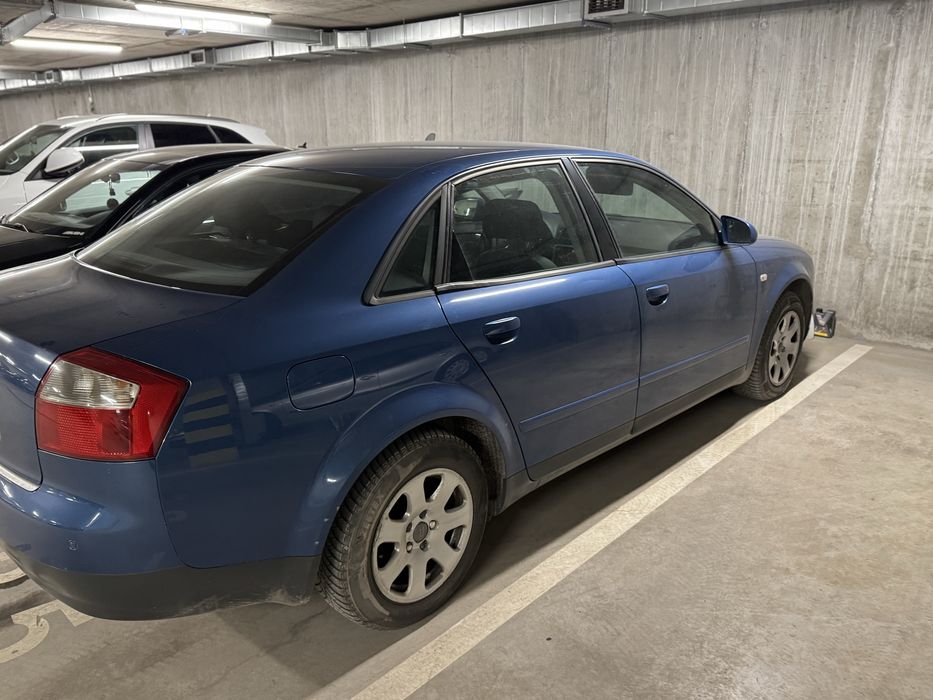 Audi A4 B6 2002 benzyna