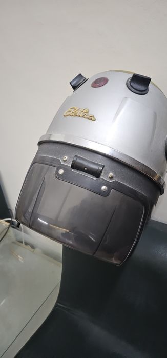 Equipamento para cabeleireira.