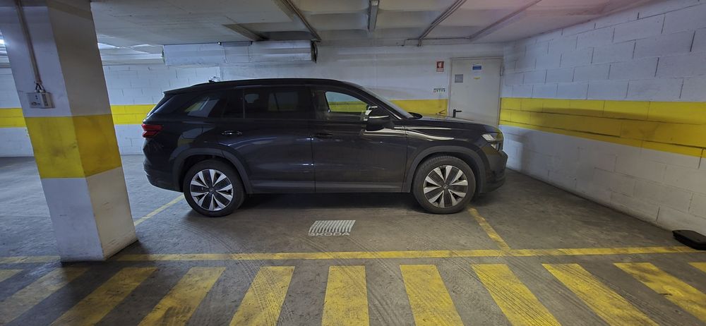 Lugar de Garagem Sacavem Edif Goa