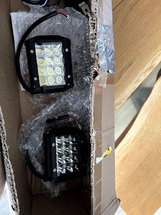 Wygięty reflektor roboczy LED 81 cm 405W SKYWORLD