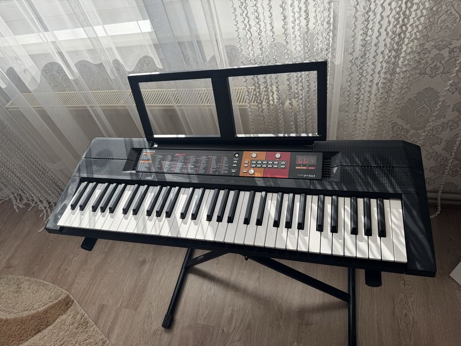 Продам піаніно Yamaha