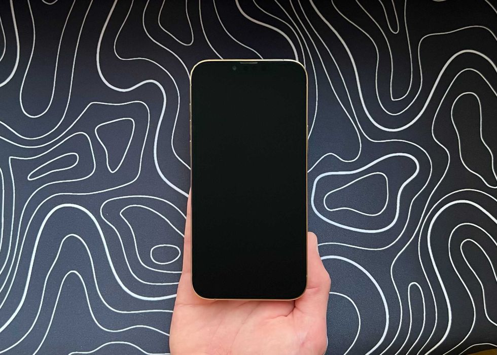 Прекрасный - iPhone 13 PRO MAX - 128 гб - NEVERLOCK - 89% АКБ - GOLD