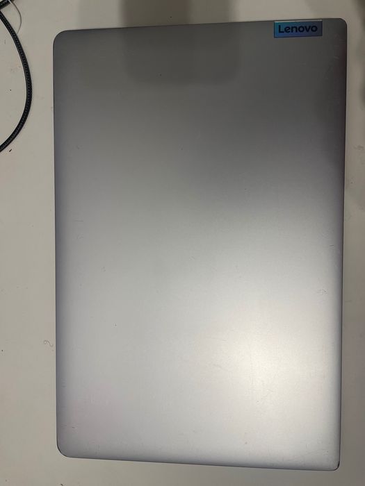 Lenovo idealpad 1 15IGL7 + Hp Elitebook 8440p and a Free mouse