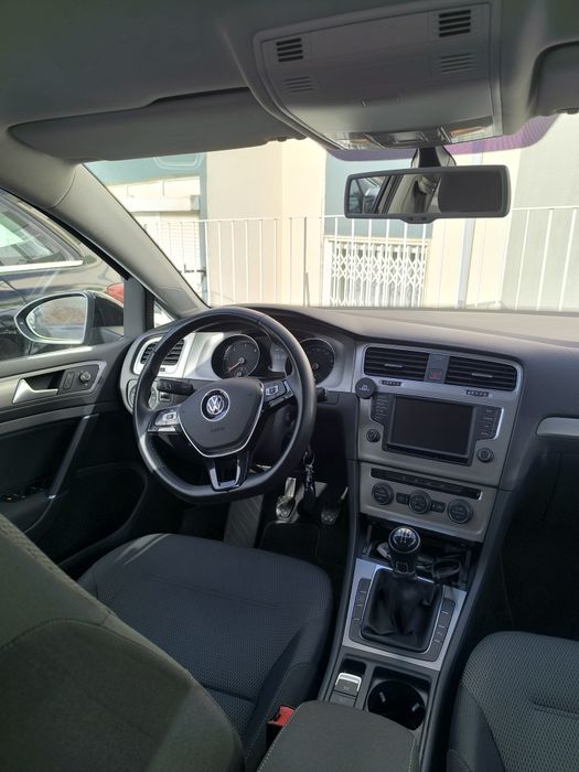 VW Golf Variant 1.6TDI Bluemotion Nacional