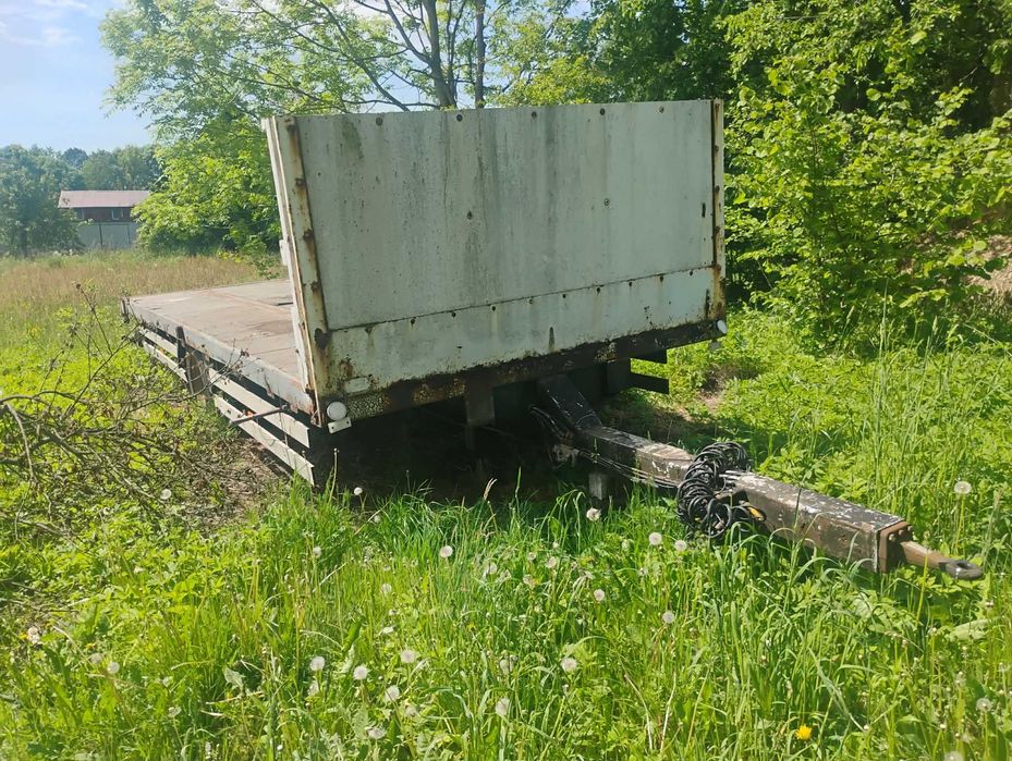 Przyczepa 9 Ton Zabudowa Tandem Na Bliźniaku Koła 19,5" Platformy Do Słoma Siano Kiszonka Baloty