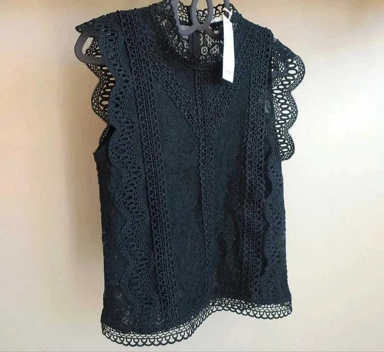 Bluzka czarna koronkowa elegancka 36 S