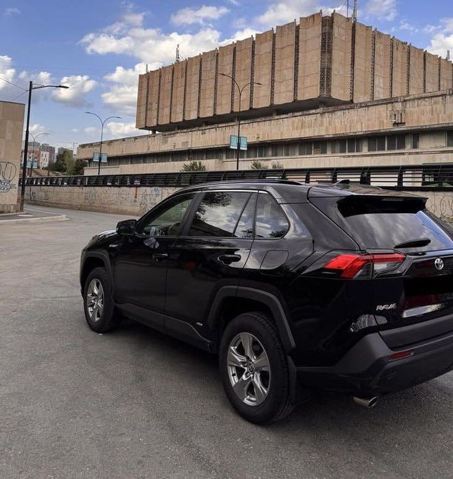 Toyota RAV 4, 2022, 2.5 гібрид