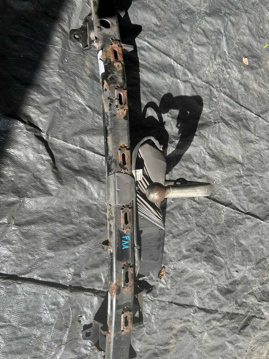 Hak holowinczy bmw f11