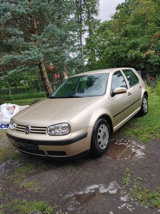 Volkswagen Golf 4 1.4 16v 75km 2001r