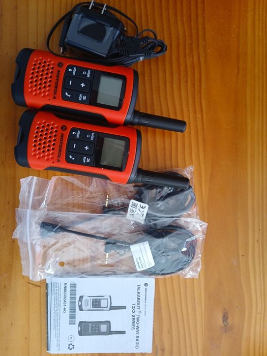Walkie talkies novos, da marca motorola