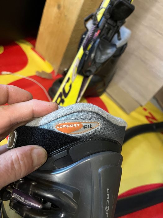 Narty Fischer RC4 Race junior, buty Rossignol