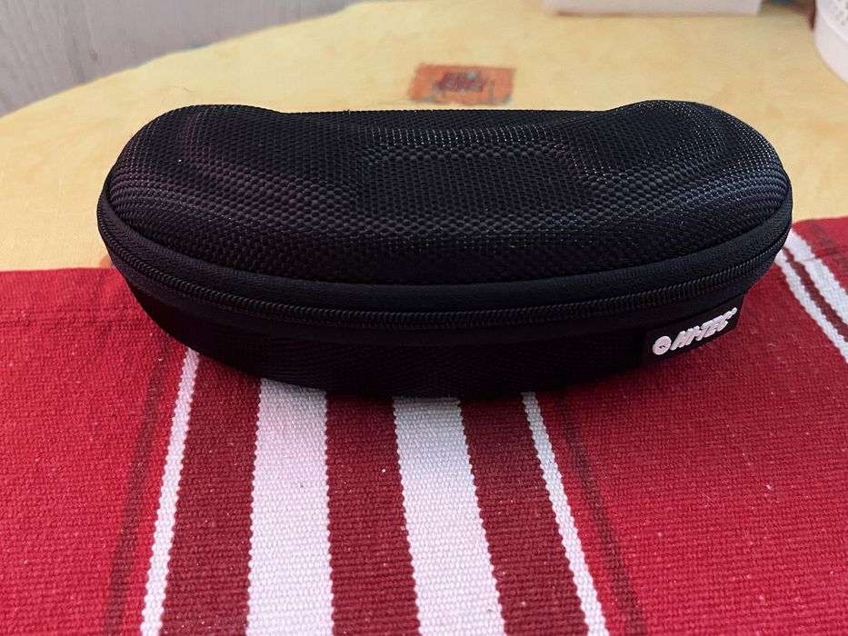 Okulary przeciwsloneczne HI-TEC