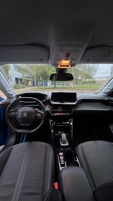 Peugeot e-208 Allure 50Kwh Full Extras