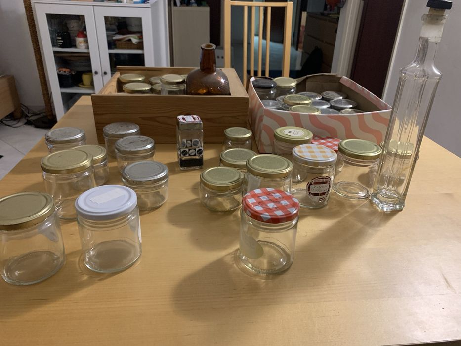 55 Frascos / Boiões de vidro novos e usados