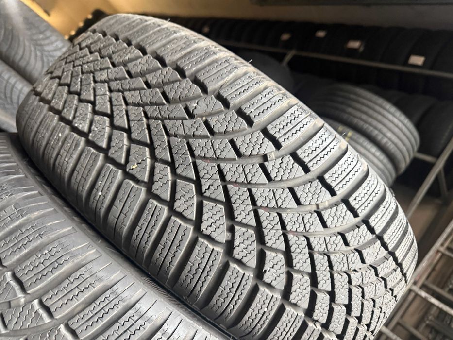 205-50 R17 93V Bridgestone Blizzak LM005 2023 2шт