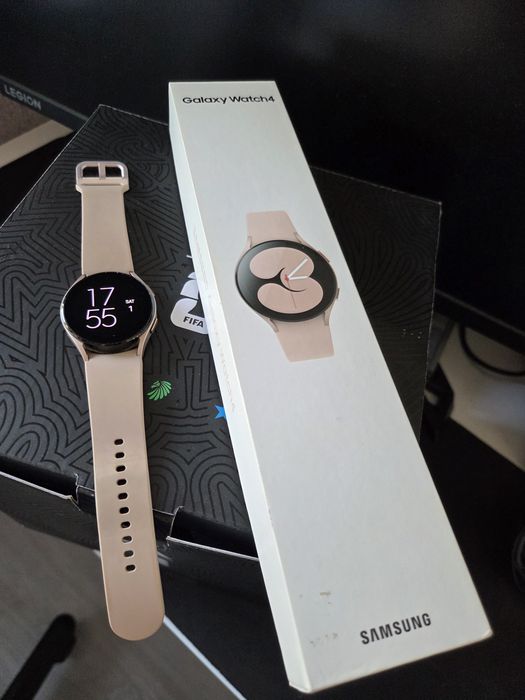 Samsung Galaxy Watch 4 40 мм, Gold.