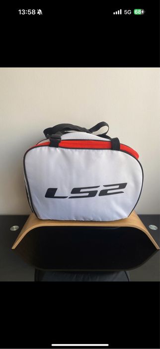 Capacete LS2 Challenger F