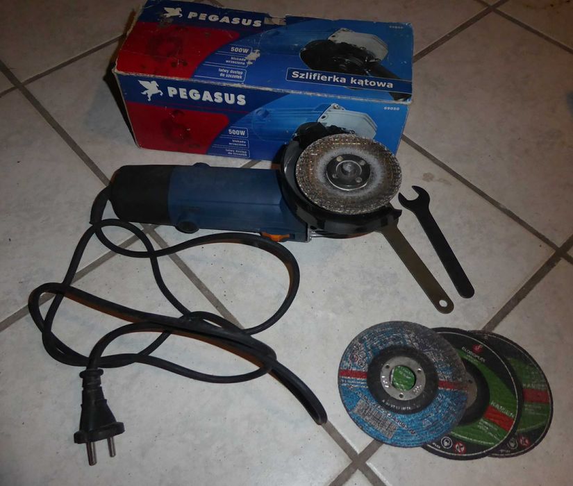 Szlifierka kątowa Pegasus 500W + 4 tarcze - jak Nowa, Wro