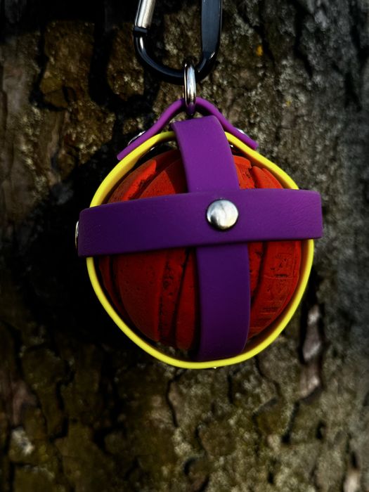 Тримач для мʼячика водонепроникний