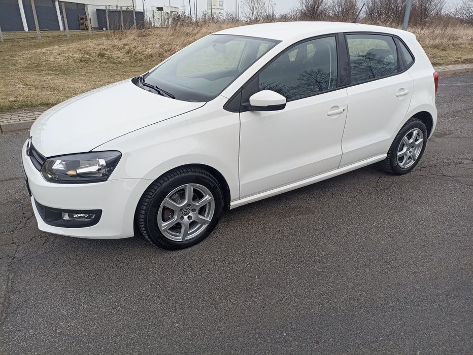 VW polo rok 2010 poj. 1.4 benzyna