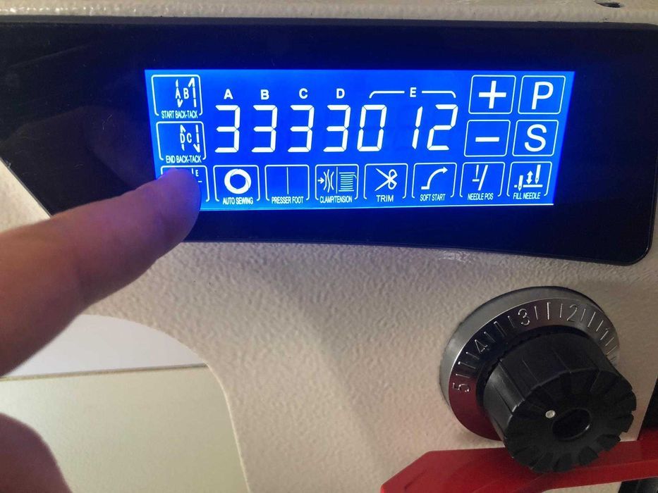 Máquina de costura industrial STITCHSTAR GT4