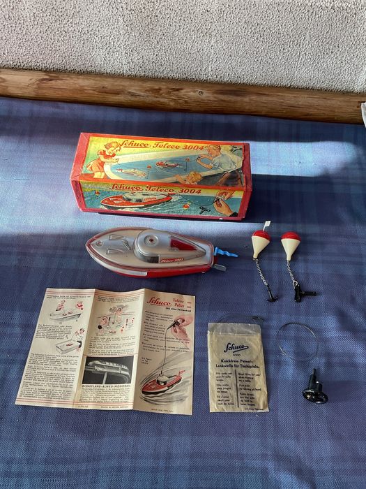 Brinquedo schuco boat