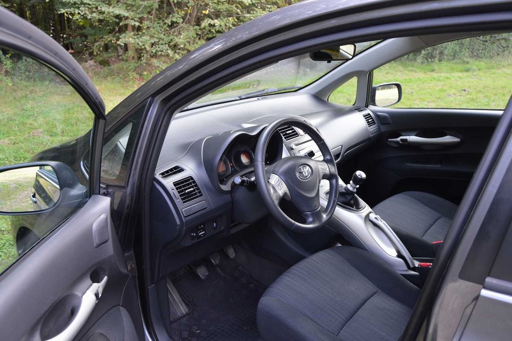 Toyota Auris , 2.0 D4D 126KM, 2007r.