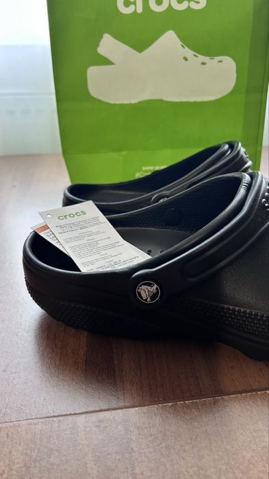 Оригінальні Нові Crocs Classic Clog , чорні, чоловічі