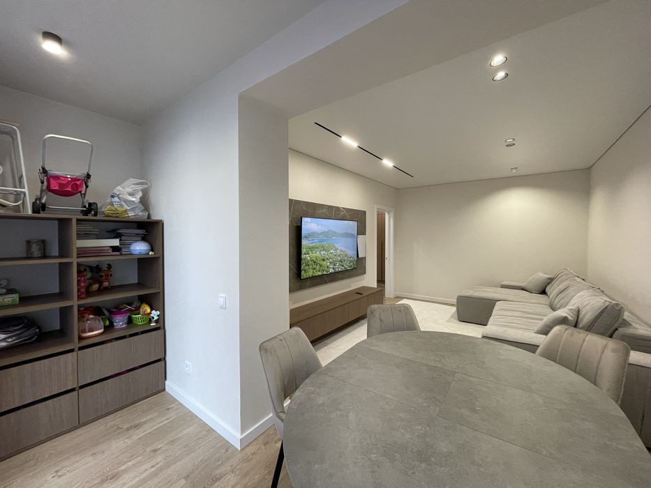 Продаж три кімнатної квартири біля ТЦ Velles Mall