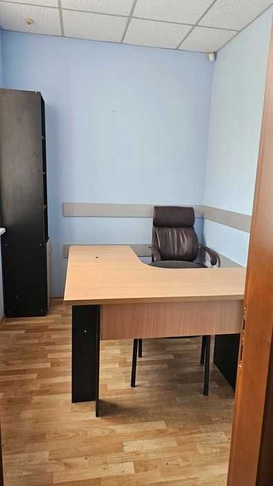 Аренда офисов от  12 до 50 кв.м, район Крытого рынка, центр