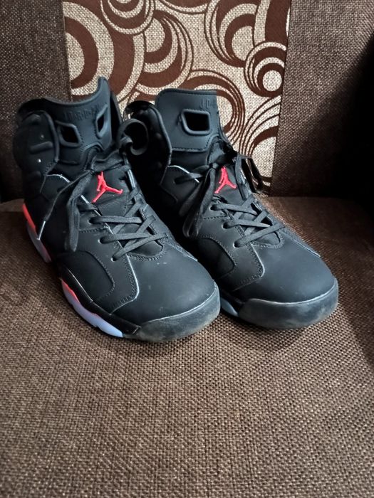 Продам кросівки 43 розмір