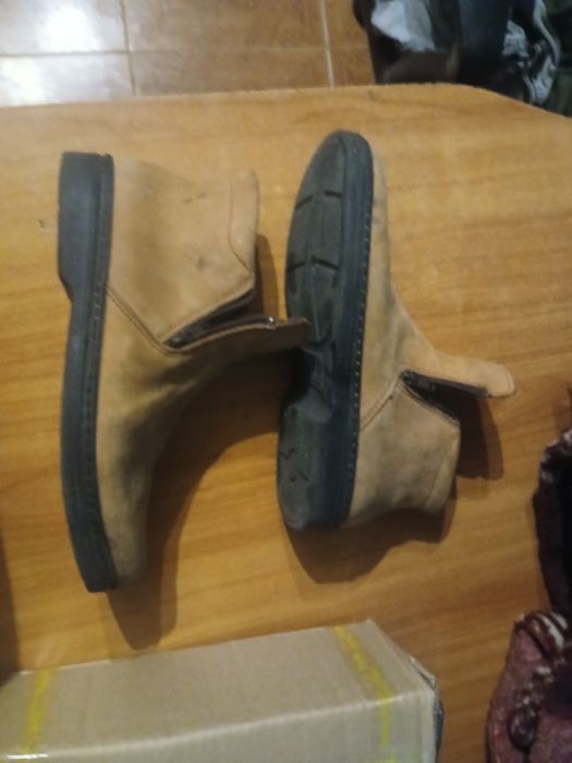 Botas número 43 em bom estado