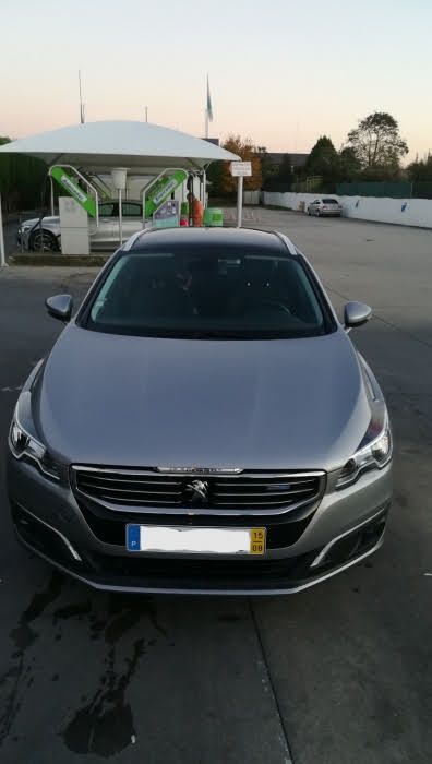 Peugeot 508   Blue HDI
