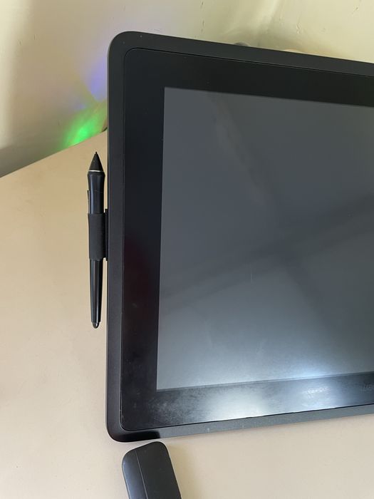 Графічний планшет Wacom Cintiq 22 +перо +кейс для транспортування
