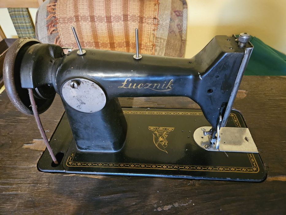 Maszyna do Szycia Łucznik