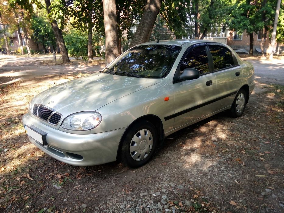 Daewoo Lanos 2010