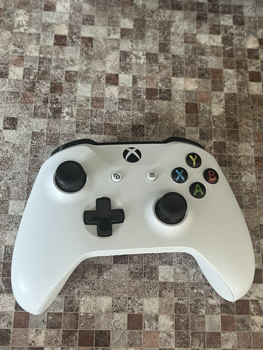 джойстик xbox one