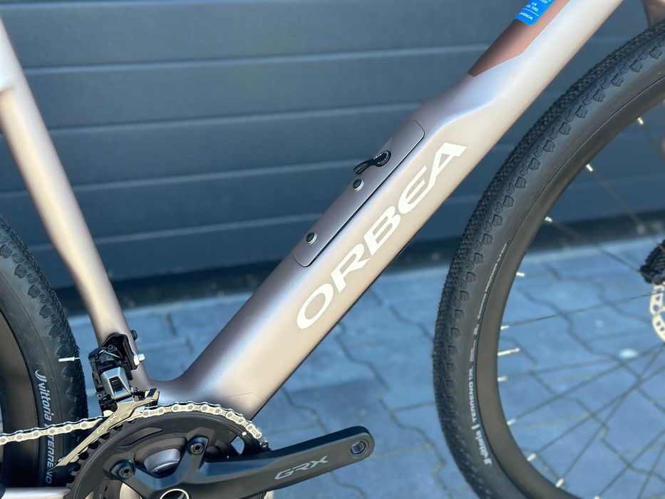 Orbea Terra M30 2x L TEAM Nickel-Cinnamon 2026
