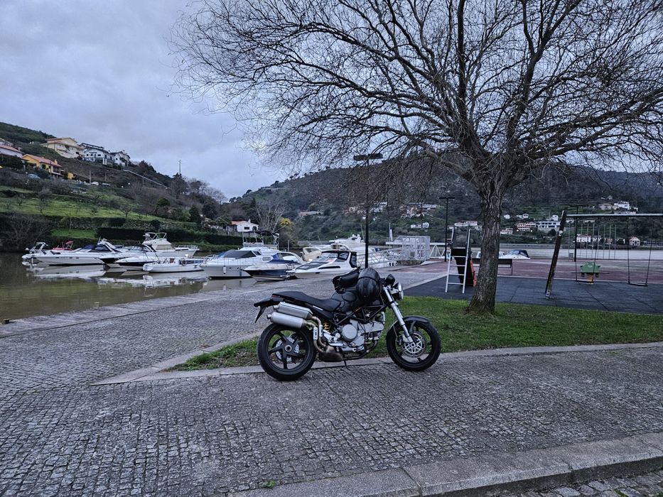 Ducati Monster S2R 800
