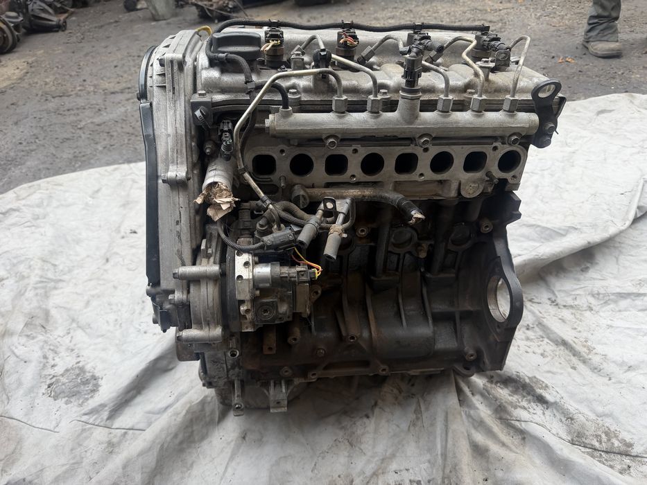 Двигатель мотор Kia Sorento 2.5 CRDI D4CB киа соренто 2005г 140 лошад