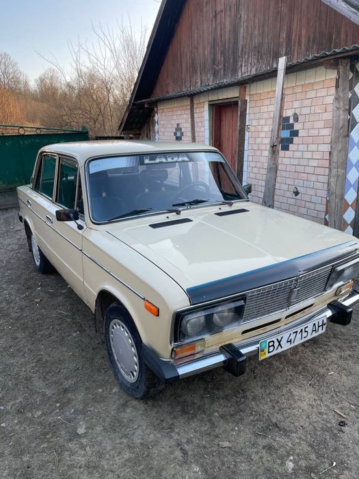 Автомобіль Ваз 2106