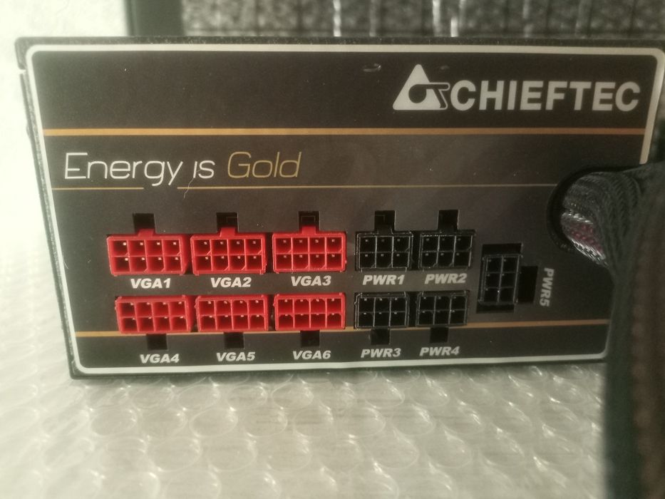 Продам Chieftec 1250W Gold