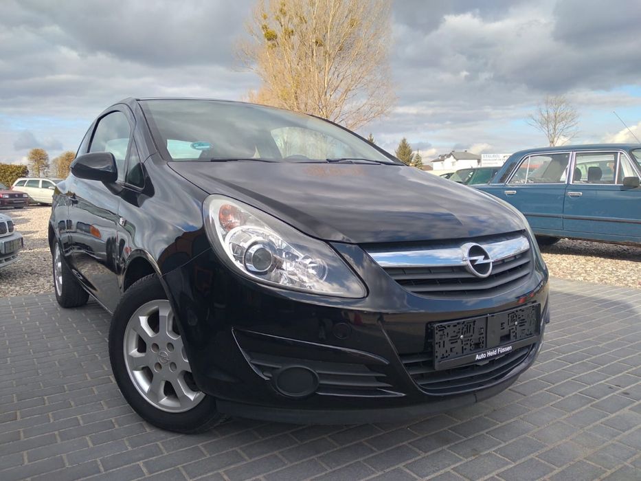 Ładna z klimą-oryginalny bagaznik rowerowy w zderzaku