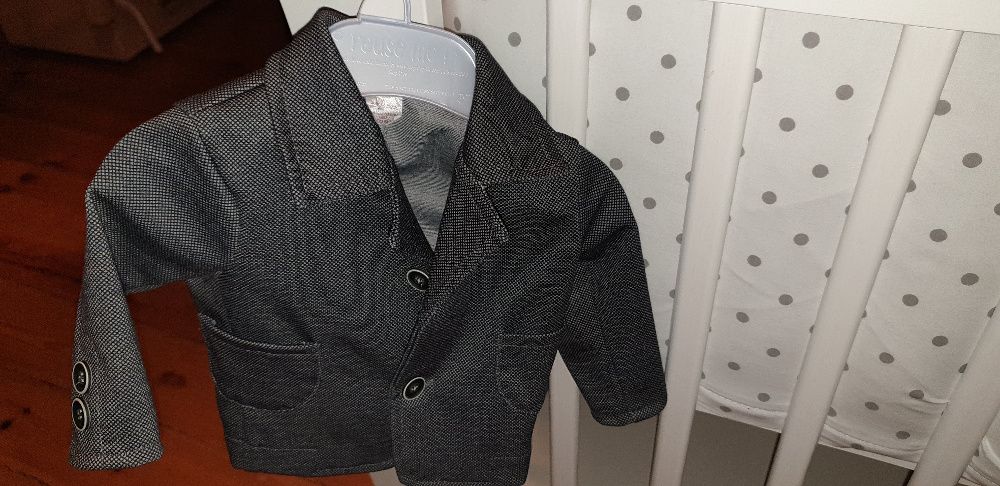 Marynarka i spodnie niemowlęce, stan idealny.