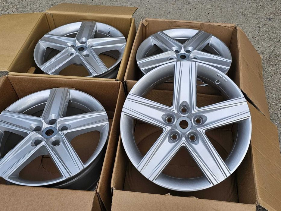 Alufelgi 5x114,3 16 ET45 Toyota Mazda Renault Dacia Nissan Kia Hyundai Suzuki Mitsubishi Honda Cee'd i30 Civic Megane Duster Auris Corolla Xceed