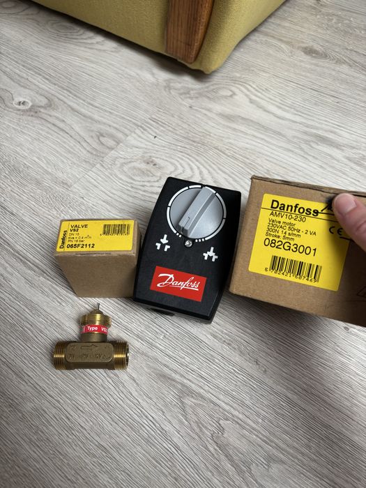 Siłownik napęd Danfoss+zawór VALVE VS2