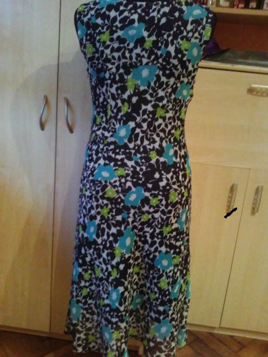 sukienka, zwiewna, maxi roz. 40